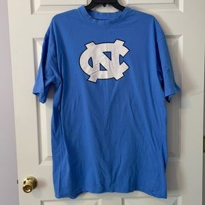 NWOT Mens Tall Tarheels tshirt
